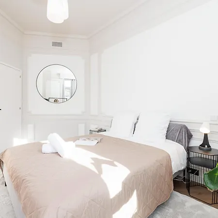 Apartment Astoria - Happy *